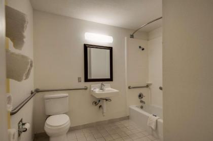 Motel 6-Jennings LA - image 11