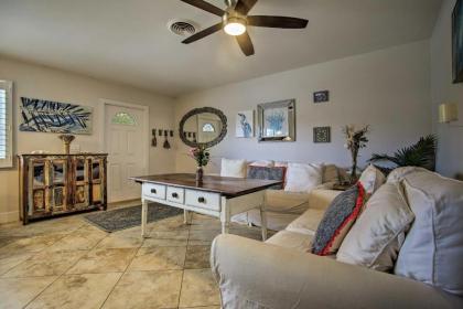Jensen Beach Home with Hot Tub and Beachfront Tiki Hut - image 6