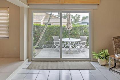 Sand Dollar Island Home - Walk to Beach and Pool! - image 11