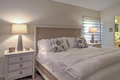 Sand Dollar Island Home - Walk to Beach and Pool! - image 14