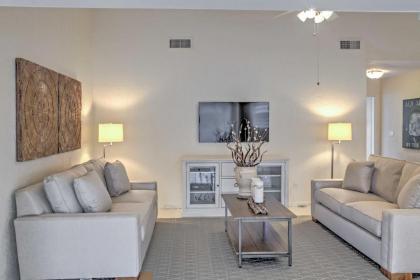 Sand Dollar Island Home - Walk to Beach and Pool! - image 8