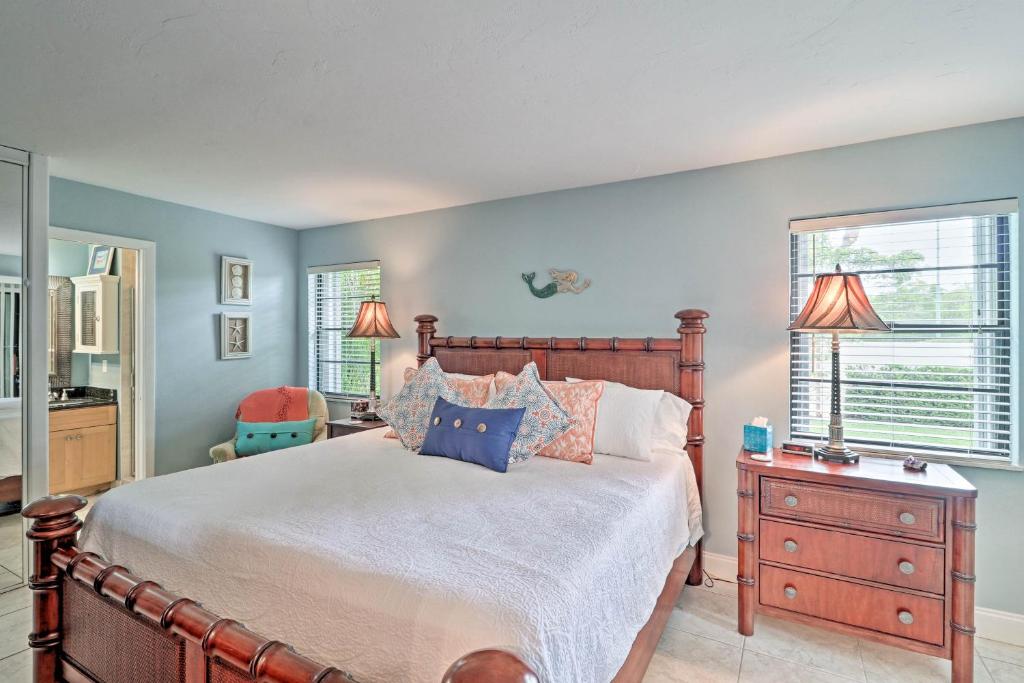 Jensen Beach Home with Pool Access-Walk to Beach - image 4