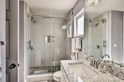 Beautifully Decorated Nettles Island Beach House - image 7
