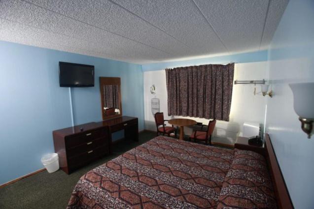 Meadowbrook Motor Lodge - main image