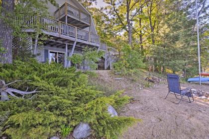 Waterfront House with Dock and Deck on Little Bear Lake - image 7