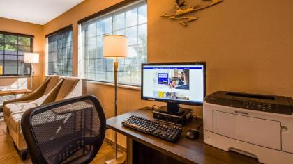 Best Western John Day Inn - image 13