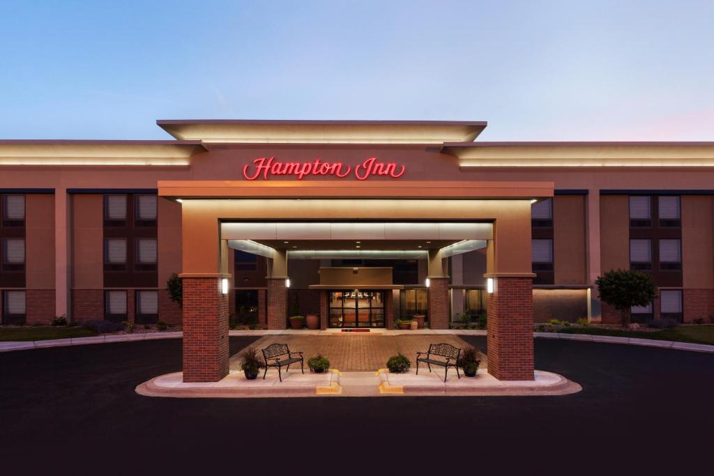 Hampton Inn Joliet/I-80 - main image