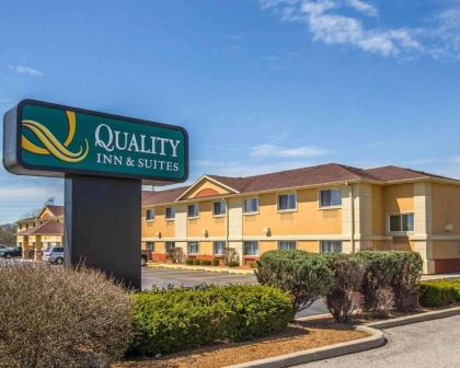 Quality Inn and Suites South Joliet Illinois