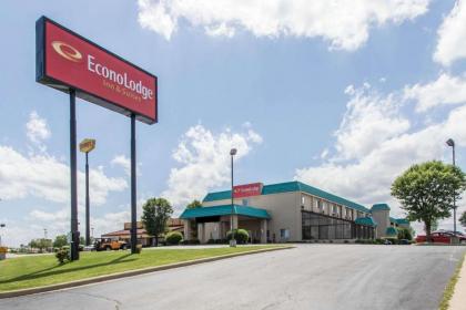 Econo Lodge Inn  Suites Joplin Joplin Missouri