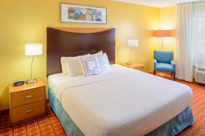 Fairfield Inn Joplin - image 10