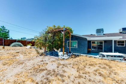 Holiday homes in Joshua tree California