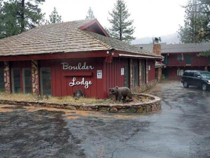 Boulder Lodge June Lake California