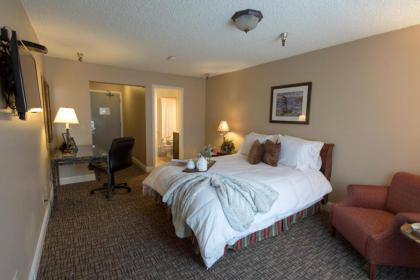 Ramada by Wyndham Juneau - image 4