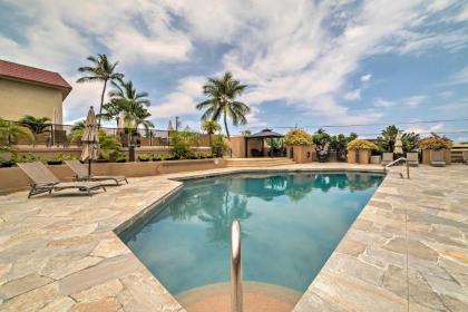 Remodeled Ocean View Downtown Kona Condo with Balcony - image 17