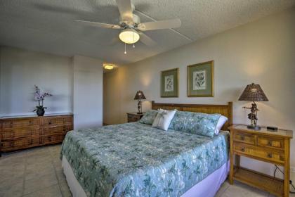 Remodeled Ocean View Downtown Kona Condo with Balcony - image 5