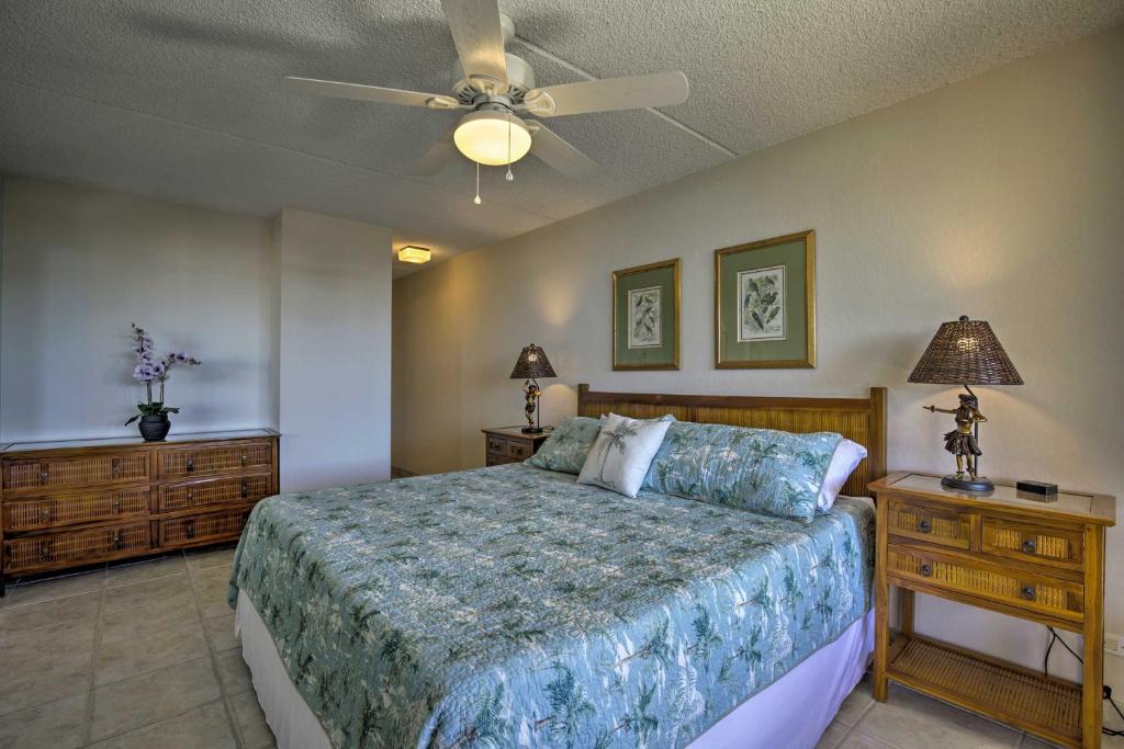 Remodeled Ocean View Downtown Kona Condo with Balcony - image 5
