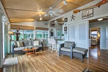 Kailua-Kona House with Oceanfront Deck and View - image 8
