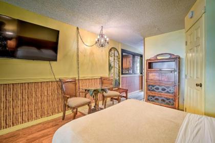 Kailua-Kona Islander Studio with Lanai and Community Pool! - image 10