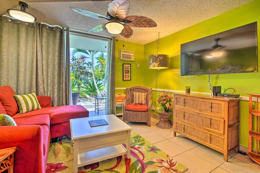 Oceanfront Kailua-Kona Islander Studio with Private Lanai - main image