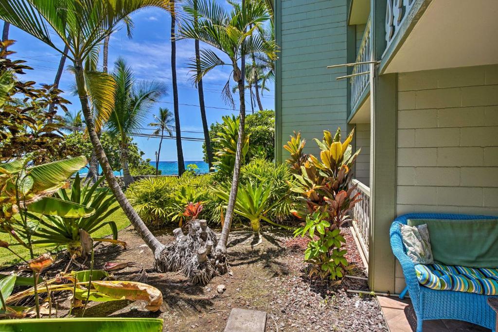 Oceanfront Kailua-Kona Islander Studio with Private Lanai - image 3