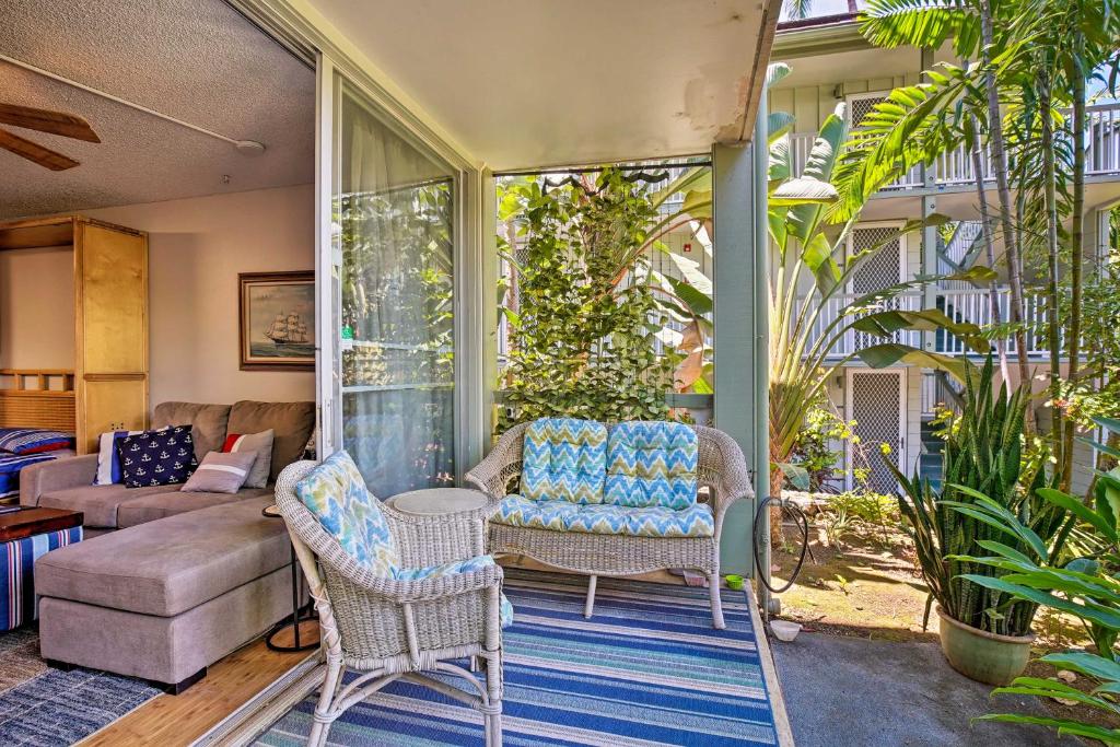 Tropical Studio w/ Shared Pool on Kailua Kona - main image