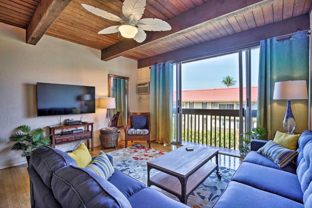 Kona Condo with View Walk to Beach and Restaurants! - main image