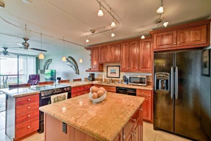 Kailua-Kona Retreat with Ocean Views and Pool Access! - image 13