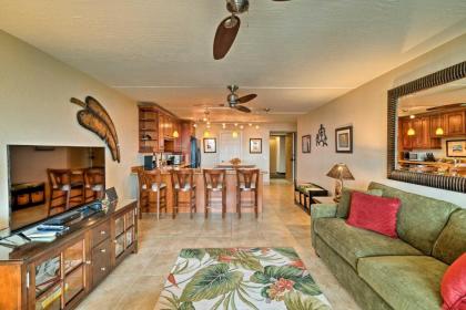 Kailua-Kona Retreat with Ocean Views and Pool Access! - image 8