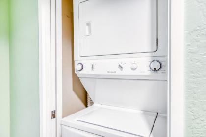 Kona Pacific C421 - image 13