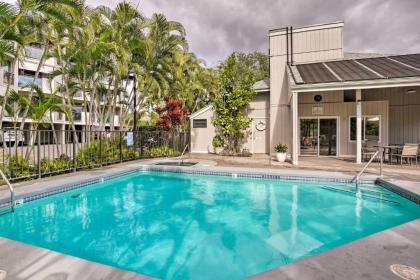 Top-Floor Ocean View Kailua Bay Resort Condo! - image 8