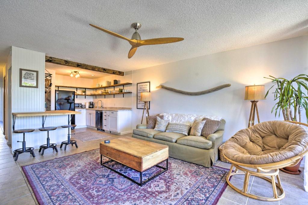Big Island Condo Pool Access 1 Mi to Beach! - main image