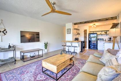 Big Island Condo Pool Access 1 Mi to Beach! - image 9