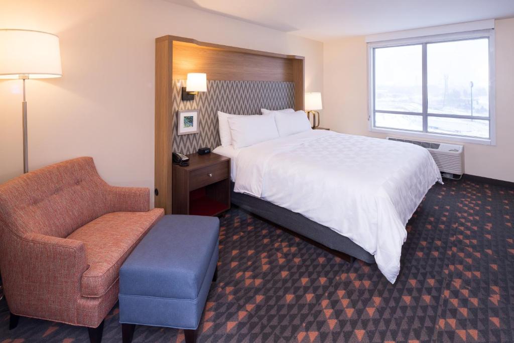 Holiday Inn - Kalamazoo West an IHG Hotel - image 5