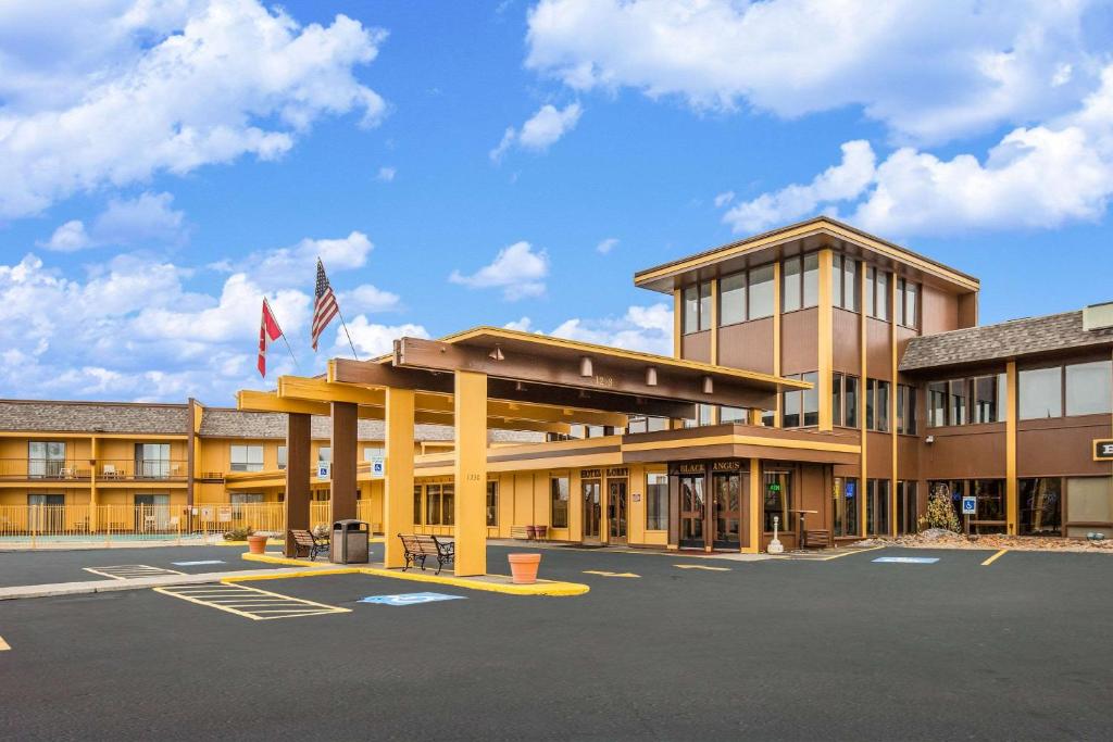 Quality Inn Big Sky - main image