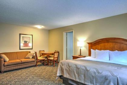 Quality Inn Big Sky - image 8