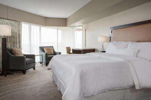 The Westin Kansas City at Crown Center - image 4