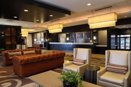 Hilton Kansas City Airport - image 4