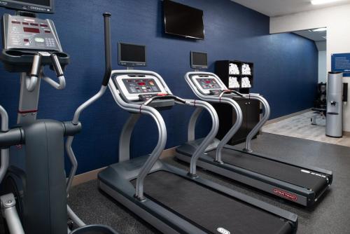 Hampton Inn Kansas City Northeast - image 4