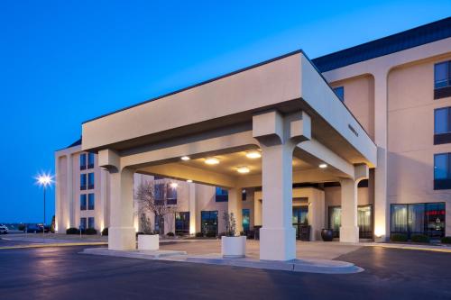 Hampton Inn Kansas City Liberty - main image