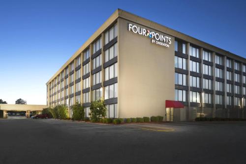 Four Points by Sheraton Kansas City Airport - main image