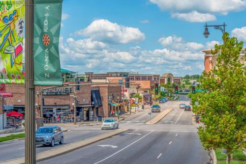 Super 8 by Wyndham Kansas City at Barry Road/Airport - main image