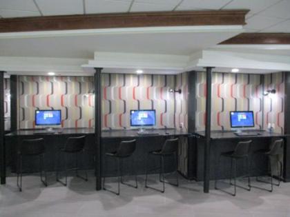 Best Western Premier Kansas City Sports Complex Hotel - image 2