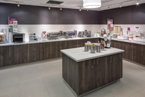 Residence Inn Kansas City Country Club Plaza - image 3