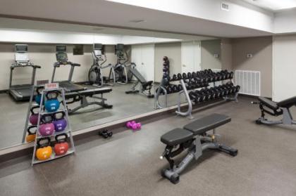 Residence Inn Kansas City Country Club Plaza - image 4