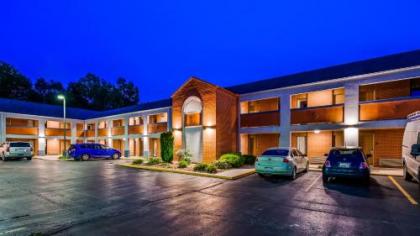 Best Western Country Inn - North - image 2