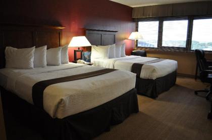 Adams Mark Hotel And Conference Center - image 3