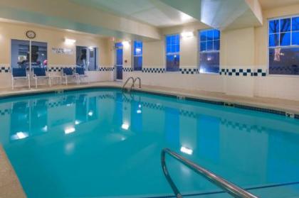 Fairfield Inn Kansas City Downtown/Union Hill - image 2