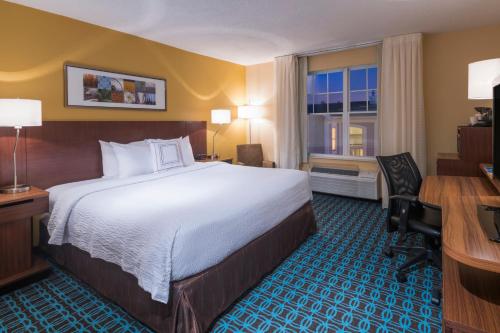 Fairfield Inn Kansas City Downtown/Union Hill - image 4