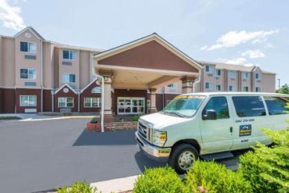 Microtel Inn & Suites by Wyndham Kansas City Airport Missouri