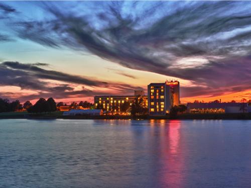 Kansas City Airport Marriott - main image